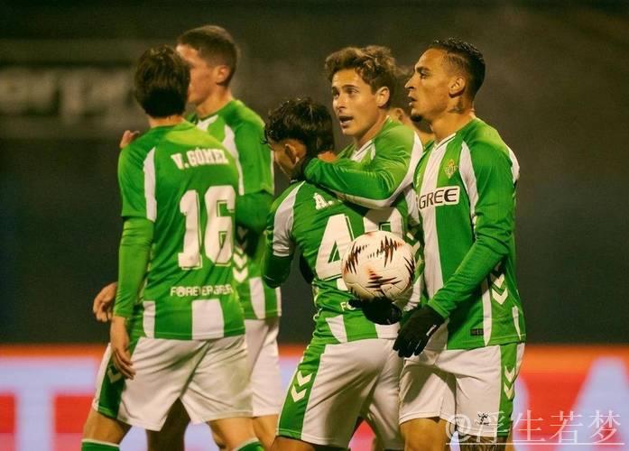 25岁圆神再建功：狂奔压迫 凌空外脚背进空门！16场8球4助